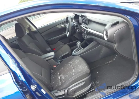 2021 Kia Forte Lxs из США, поврежденный, VIN 3KPF24AD3ME282046